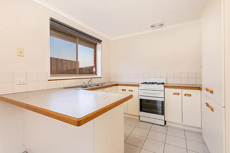 Fourth view of Homely house listing, 5 Tinara Court, Cranbourne North VIC 3977