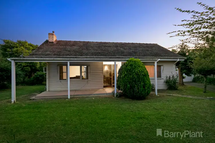 1 West Court, Kilsyth VIC 3137