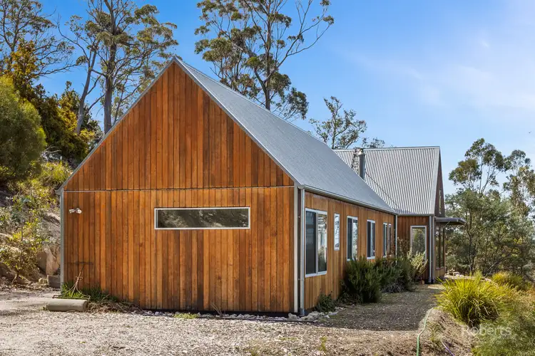 20 Courland Bay Road, Bicheno TAS 7215