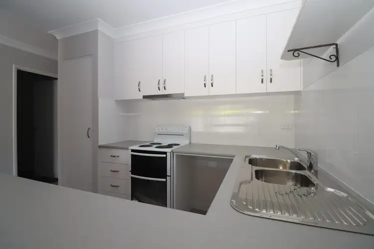 Fifth view of Homely unit listing, 4/48 Lowth Street, Rosslea QLD 4812
