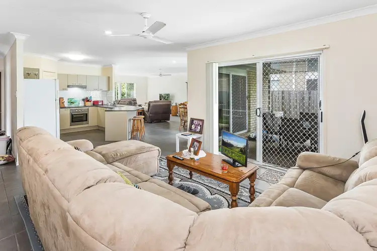 Fifth view of Homely house listing, 4 COWPER COURT, Rothwell QLD 4022