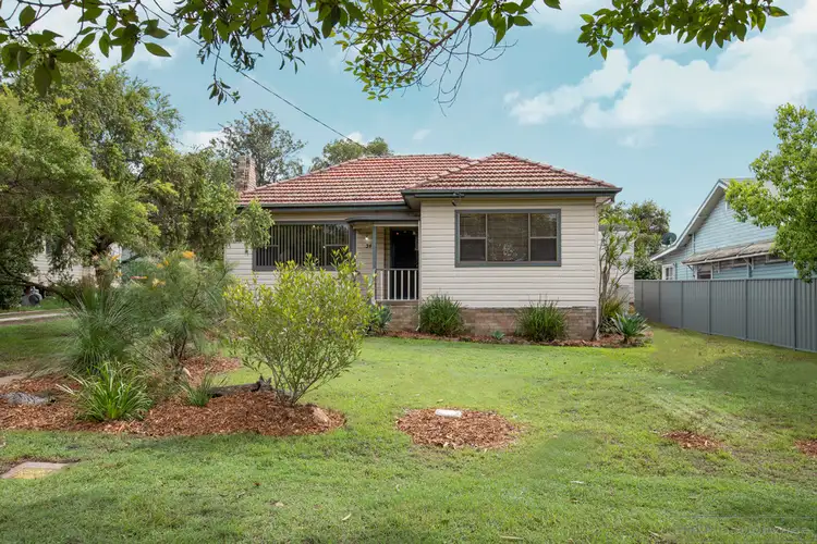 34 Raymond Terrace Road, East Maitland NSW 2323