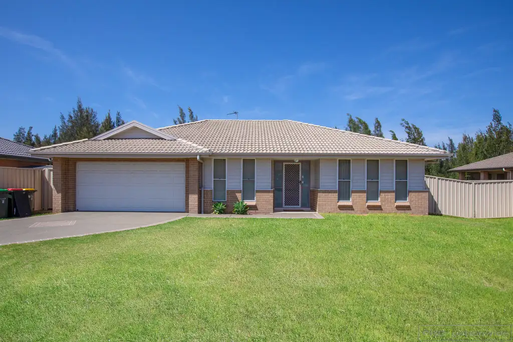 Main view of Homely house listing, 5 Devon st, Greta NSW 2334