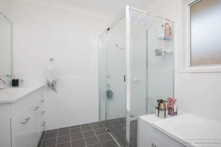 Sixth view of Homely house listing, 5 Devon st, Greta NSW 2334