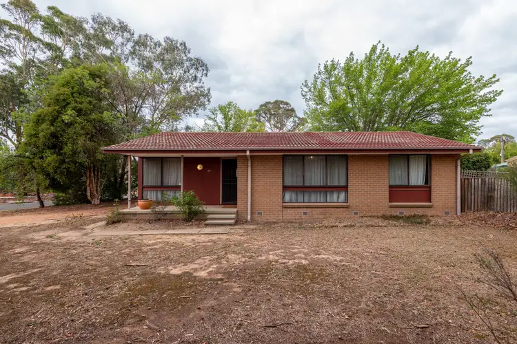 24 Oakover Circuit, Kaleen ACT 2617