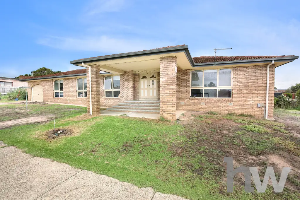 Main view of Homely house listing, 5 Moruya Drive, Grovedale VIC 3216