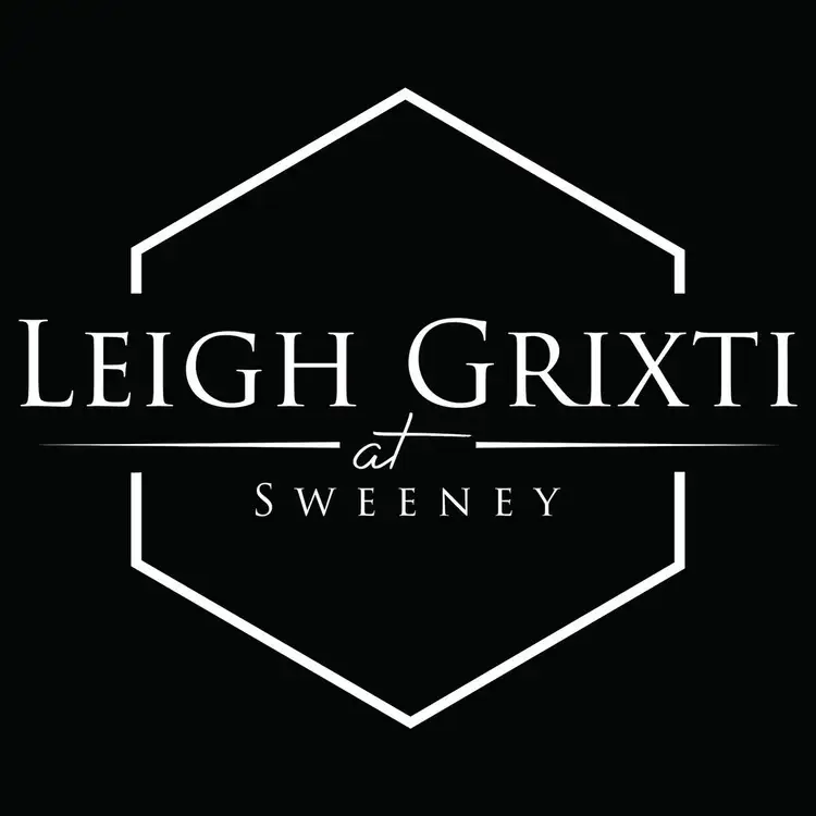 Second view of Homely house listing, 17 Howqua Way, Taylors Hill VIC 3037