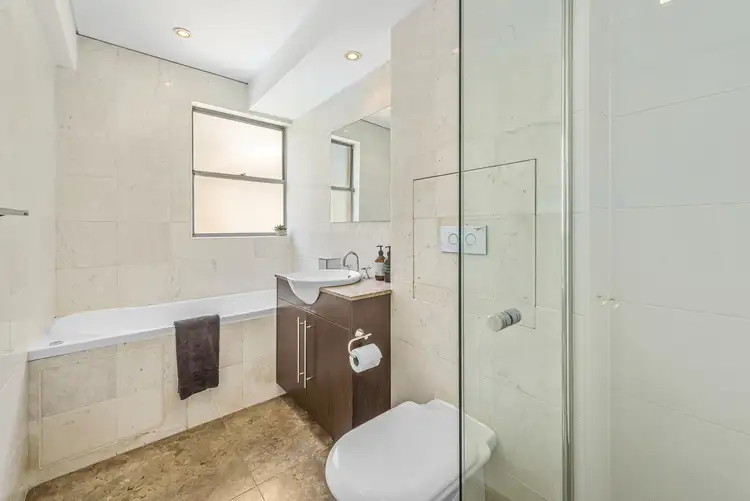 Fourth view of Homely apartment listing, 15/105A Darling Point Road, Darling Point NSW 2027
