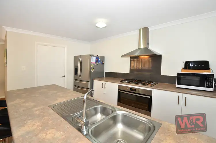 Sixth view of Homely house listing, 9 Hayward Crest, Yakamia WA 6330