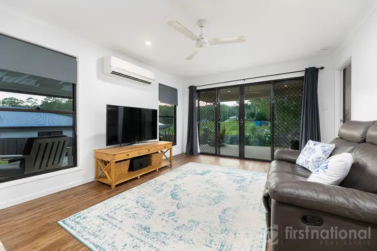 4 Mellumbrook Drive, Landsborough QLD 4550