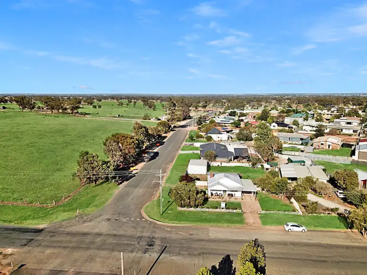 170 Vesper Street, Temora NSW 2666