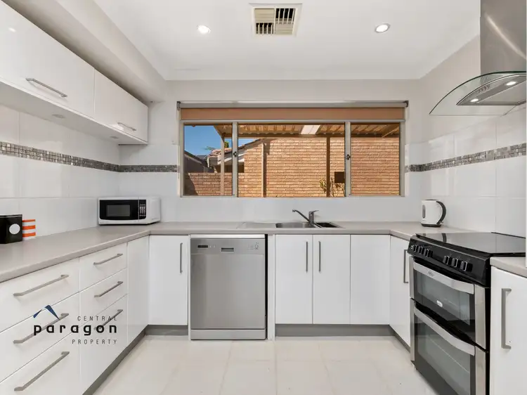 Sixth view of Homely villa listing, 2/52 Bradley Street, Yokine WA 6060