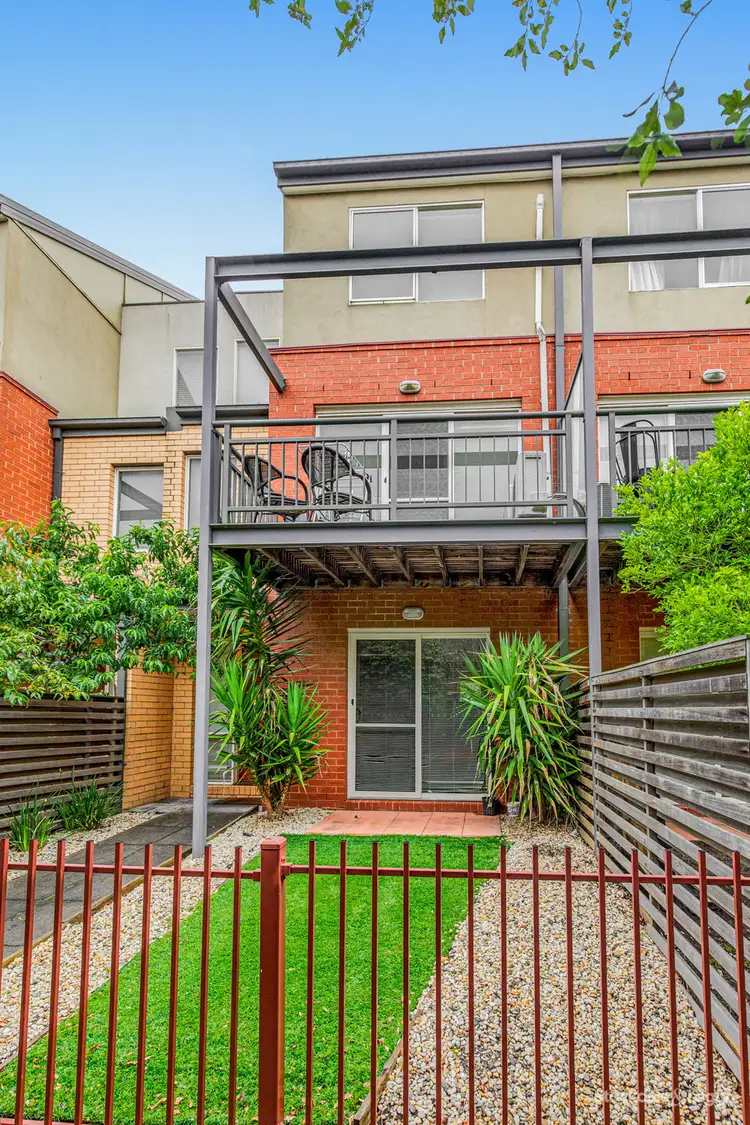 16 Rimfire Walk, Maribyrnong VIC 3032