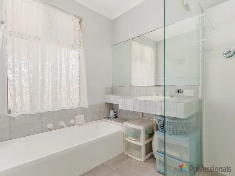 Fifth view of Homely house listing, 15 The Ramble, Parmelia WA 6167