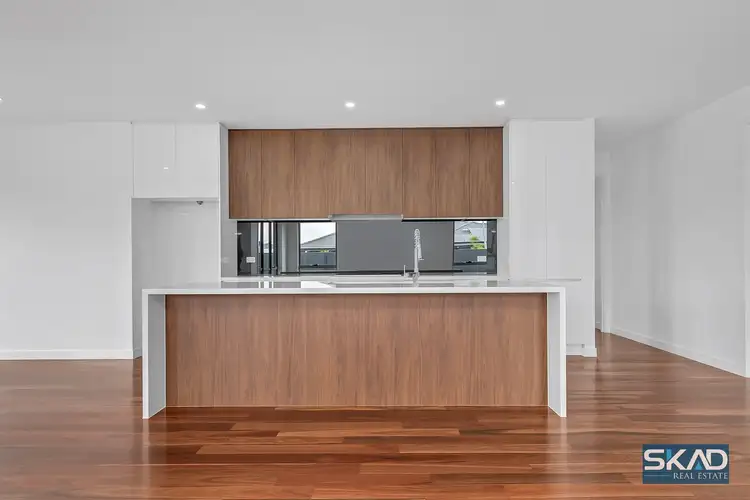 Fifth view of Homely house listing, 335 Highlander Drive, Craigieburn VIC 3064