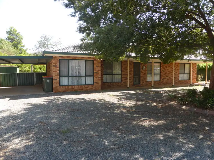 Main view of Homely house listing, 10 Hazelbank Avenue, Parkes NSW 2870