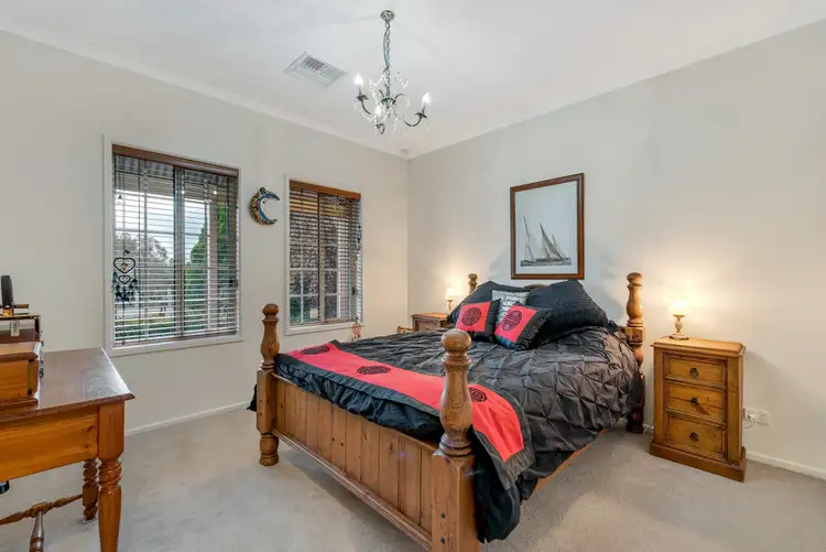 Fifth view of Homely house listing, 10 Tower Court, Walkley Heights SA 5098