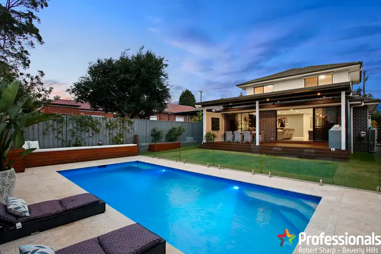 12 Lee Avenue, Beverly Hills NSW 2209