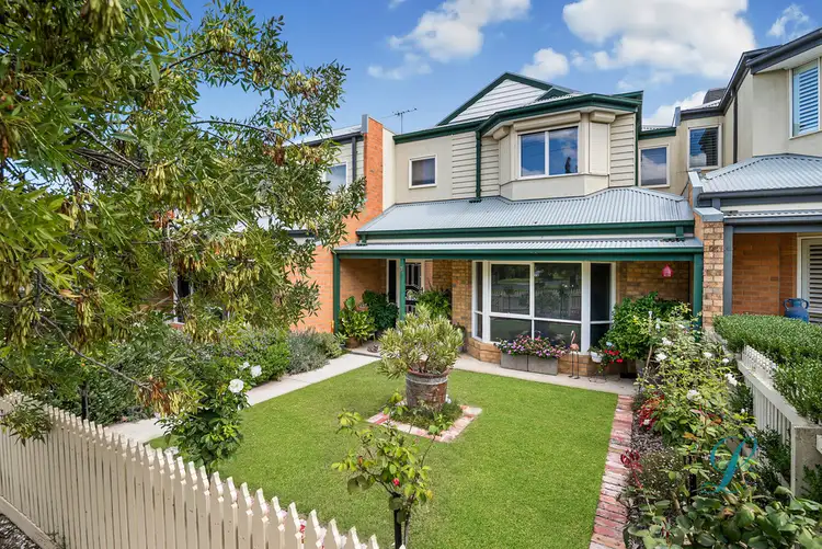 7/64 Macedon Street, Sunbury VIC 3429