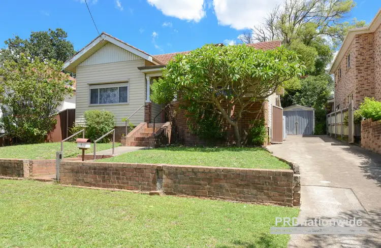 9 Roy Street, Kingsgrove NSW 2208