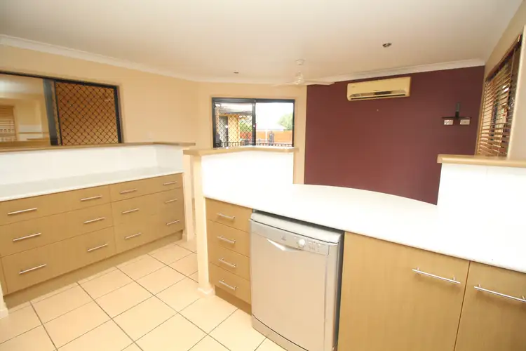 Fifth view of Homely house listing, 8 Fitzgerald Crescent, Kirwan QLD 4817