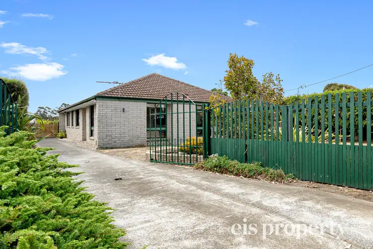 14 North Terrace, Lauderdale TAS 7021