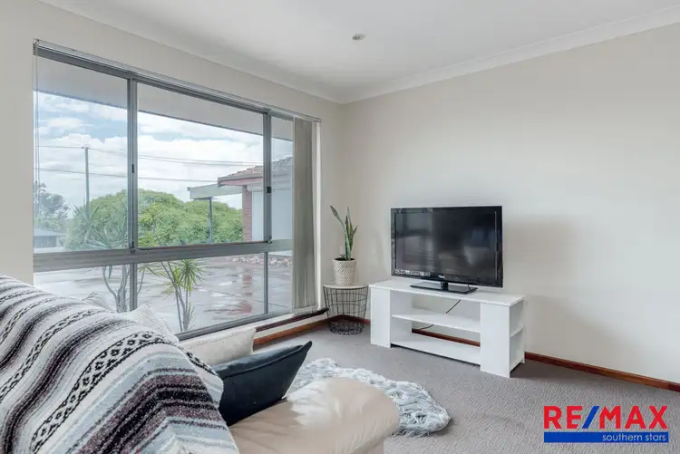 Sixth view of Homely semi-detached listing, 17b Fingall Way, Willetton WA 6155