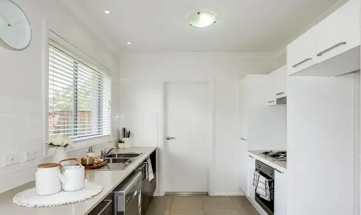 Fourth view of Homely semi-detached listing, 111 Hemsworth Ave, Middleton Grange NSW 2171