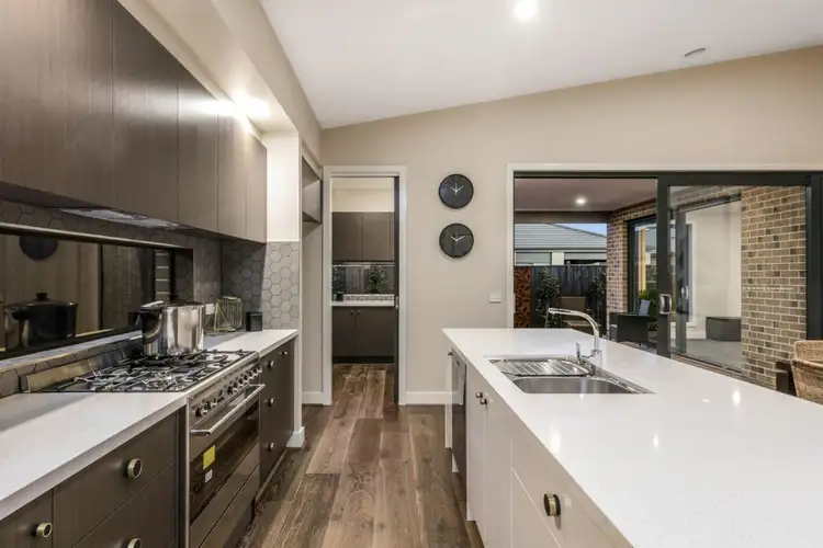Third view of Homely house listing, 5 Bronte Boulevard, Officer VIC 3809