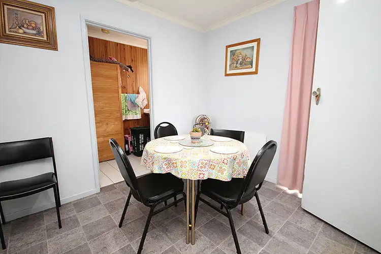 Sixth view of Homely house listing, 14 Felstead Avenue, Horsham VIC 3400