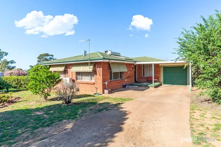 2 Kiewa Street, Manildra NSW 2865