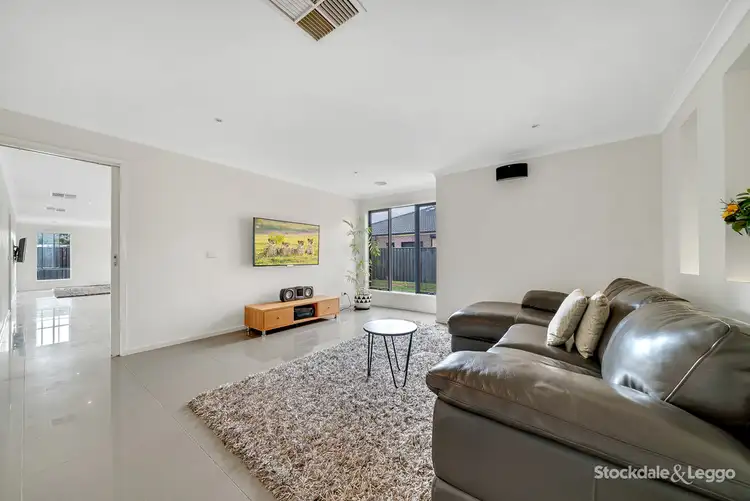 Seventh view of Homely house listing, 4 Forest Gum Mews, Manor Lakes VIC 3024