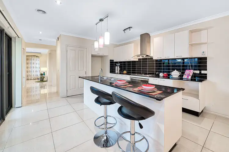 Fifth view of Homely house listing, 10 Eden Avenue, Skye VIC 3977
