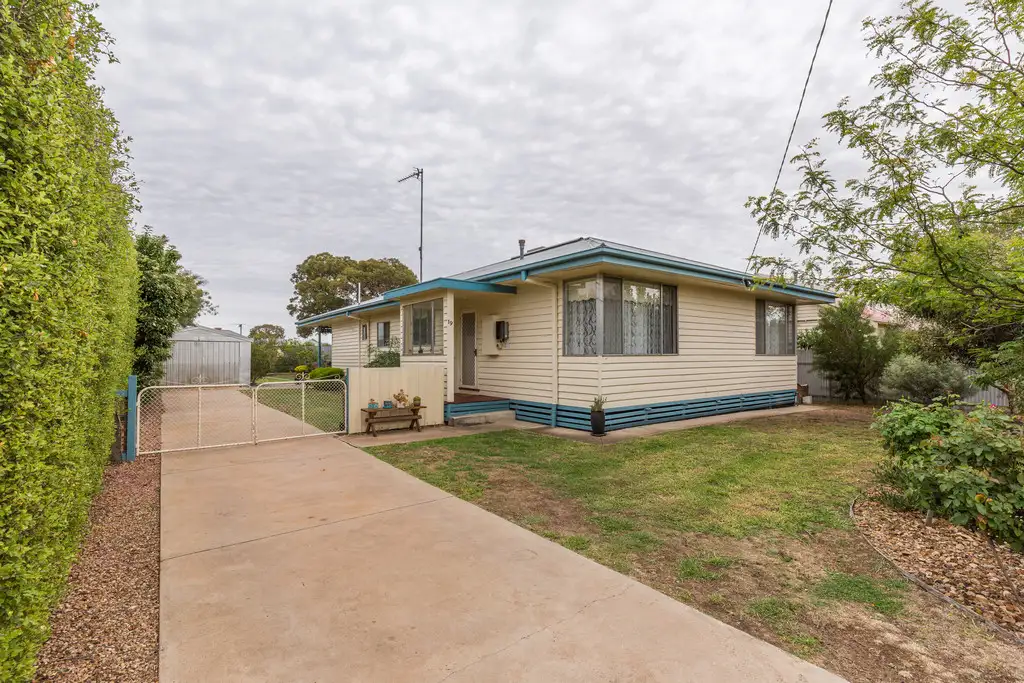 Main view of Homely house listing, 19 Francis Street, Horsham VIC 3400