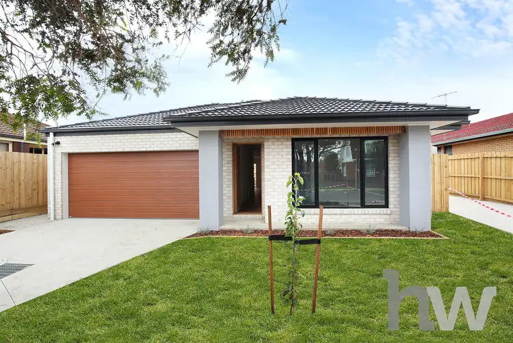 8B East End Crescent, St Albans Park VIC 3219