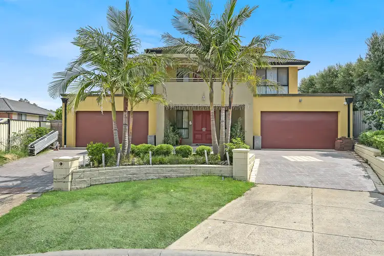 2 Tembie Rise, Lynbrook VIC 3975