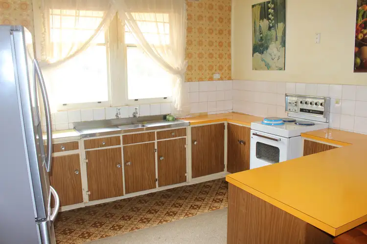 Third view of Homely house listing, 70 Venn Avenue, Bordertown SA 5268