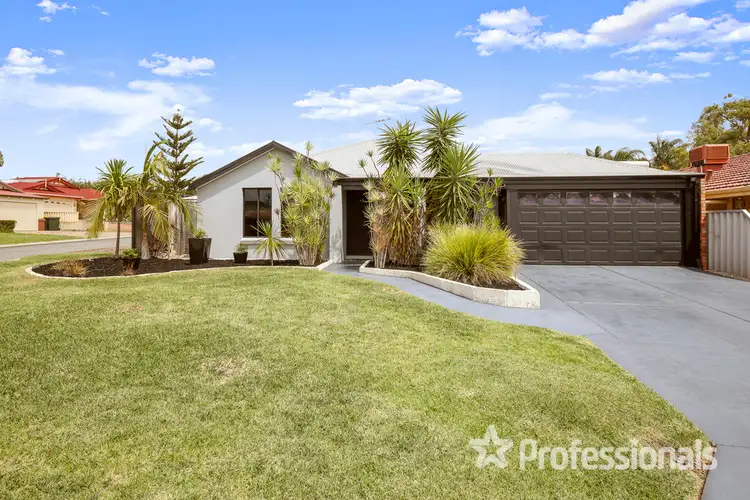 6 Friendly Way, Marangaroo WA 6064