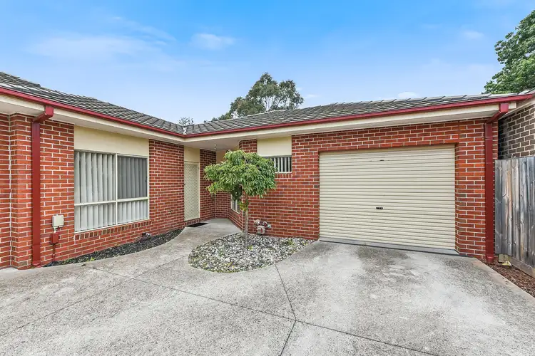 Main view of Homely unit listing, 2/16 Roberts Road, Cranbourne VIC 3977
