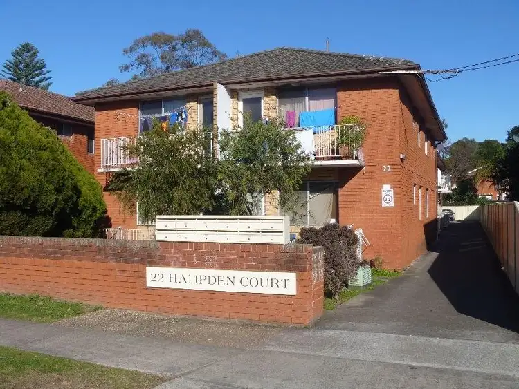 4/22 Hampden Road, Lakemba NSW 2195