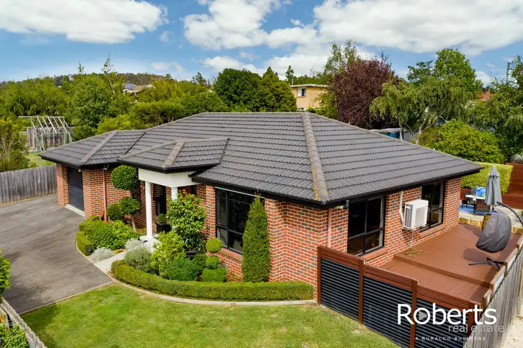 2/10 Henry Grove, Legana TAS 7277