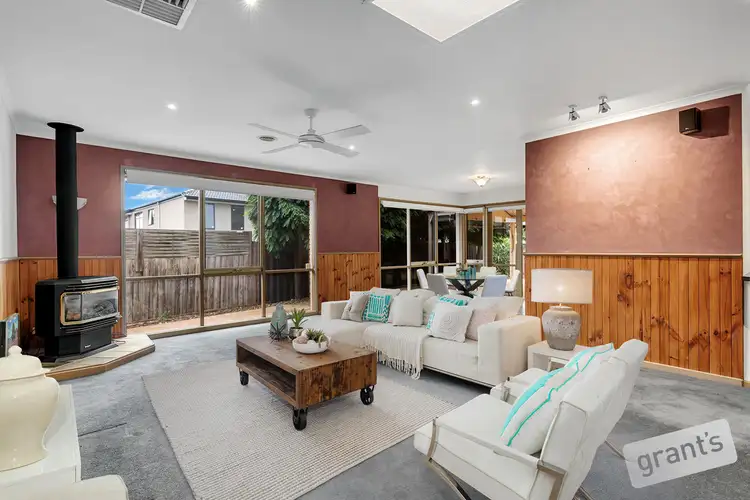 Second view of Homely house listing, 3 Garrett Court, Narre Warren VIC 3805