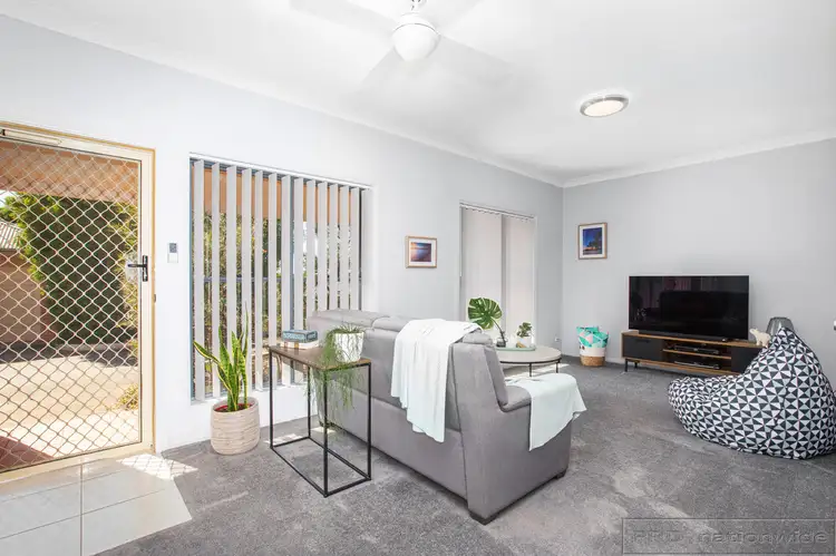 Second view of Homely house listing, 5/11-19 Stanton Drive, Raworth NSW 2321