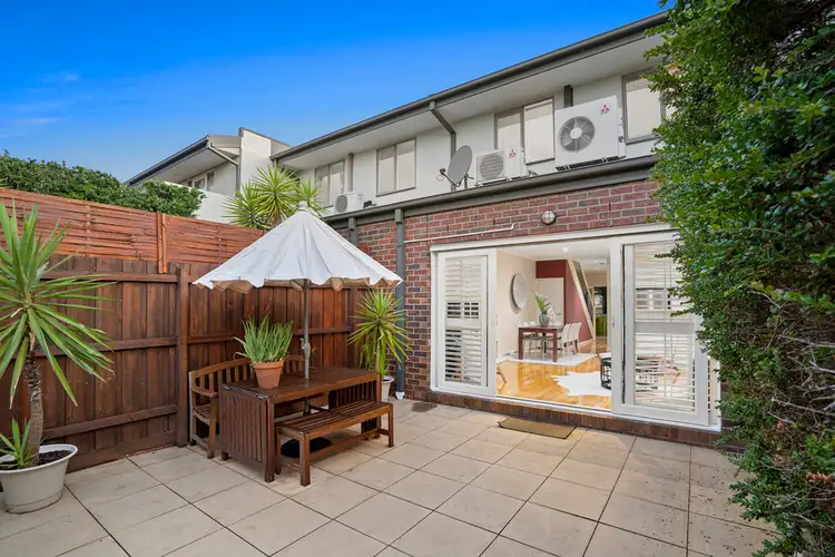 Second view of Homely townhouse listing, 25 Highview Road, Bentleigh East VIC 3165