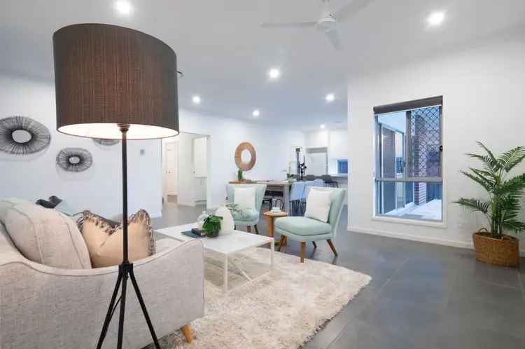 44 Brockman Drive, Upper Kedron QLD 4055