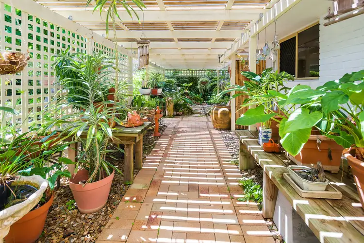 Second view of Homely house listing, 3 Donald Avenue, Paradise Point QLD 4216