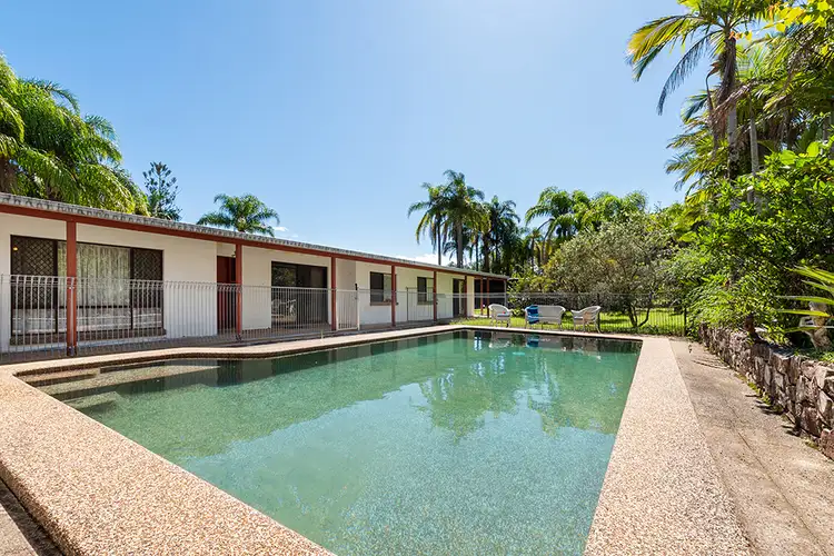 5 Illoura Place, Cooroibah QLD 4565