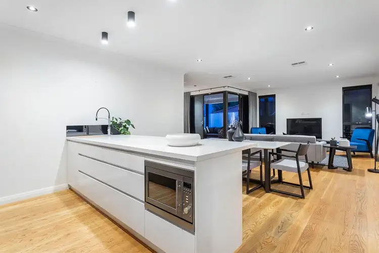 Fifth view of Homely house listing, 33 Bradshaw Crescent, Manning WA 6152