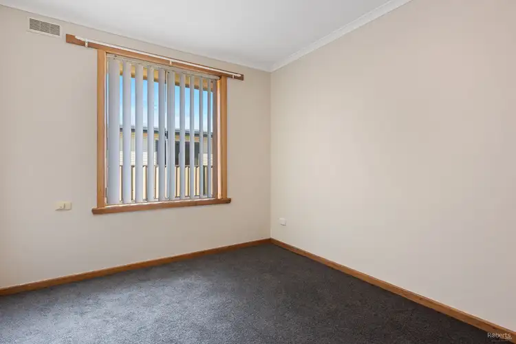 Fifth view of Homely house listing, 2/73 Saunders Street, Wynyard TAS 7325