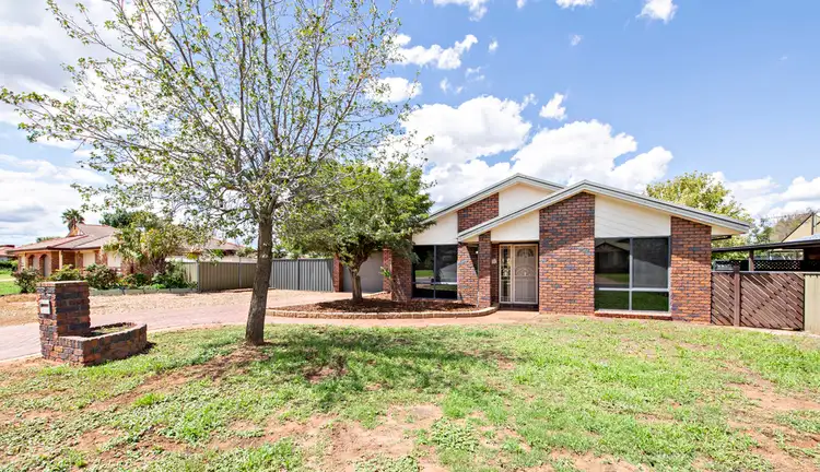 4 Kestrel Close, Dubbo NSW 2830